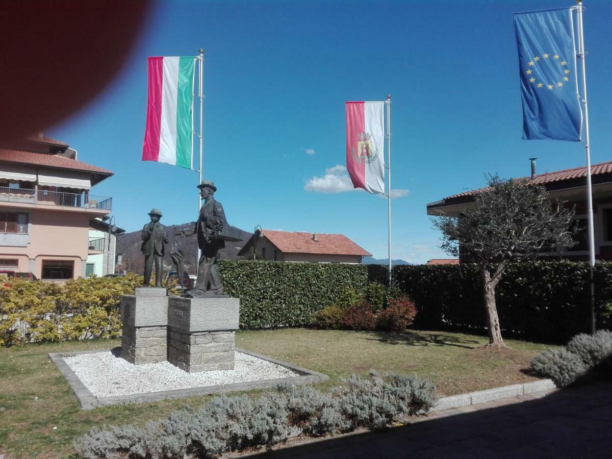 Ferienwohnung La Casa Di Nuvola Massino Visconti Exterior foto