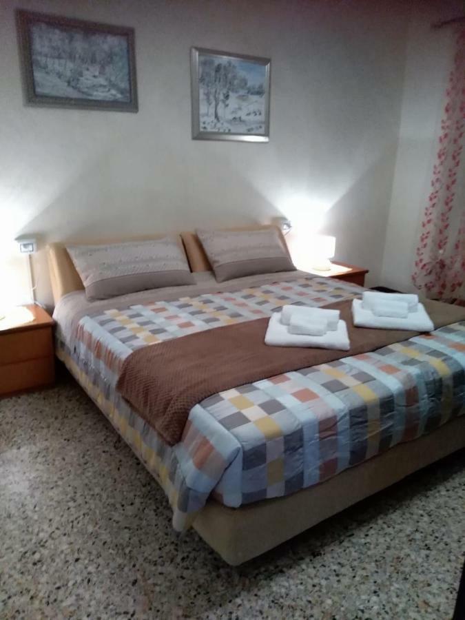Ferienwohnung La Casa Di Nuvola Massino Visconti Exterior foto